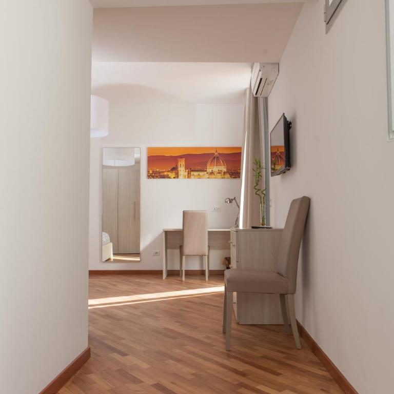Le Tre Lune Suites - Double Room with Balcony - 3