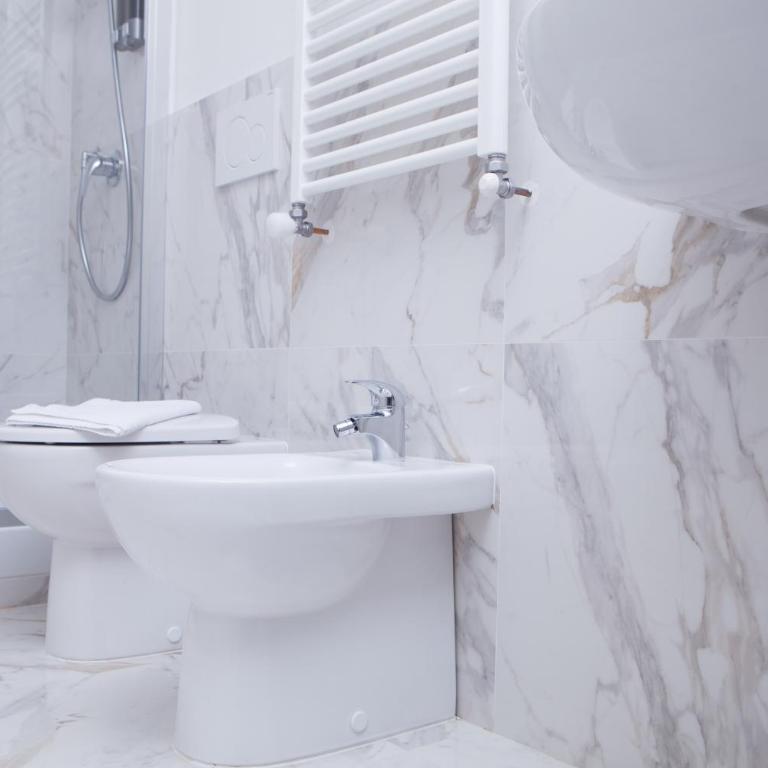 Le Tre Lune Suites - Double Room for single use - 4