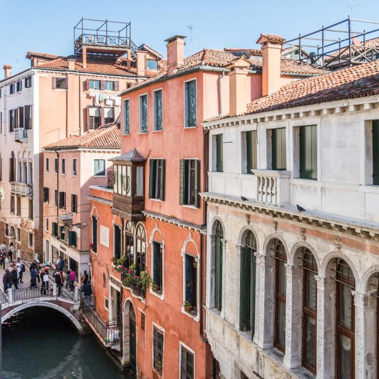 Rialto Bridge Big apt with Lift by LionHost - Apartment - 28