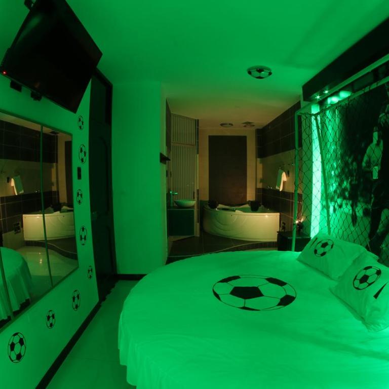 Hostal el Escudero - Suite - 4