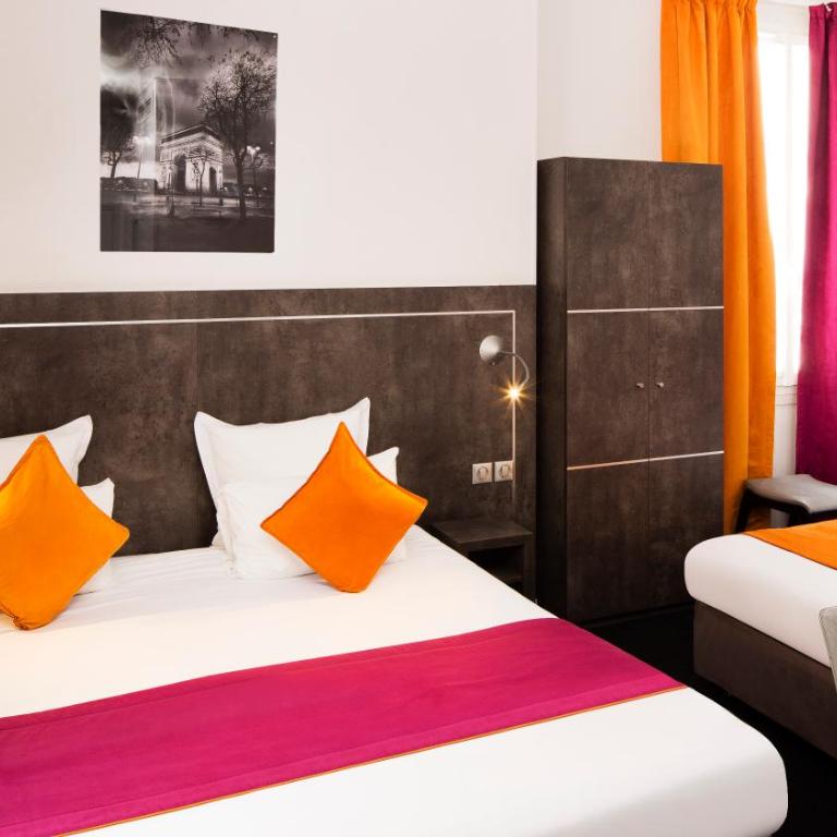 Hôtel du Plat d'Etain - Chambre Familiale - 13