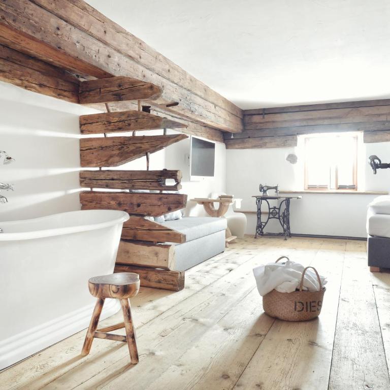 Hotel & Gourmetwirtshaus Kirchenwirt seit 1326 - Junior Suite - 14