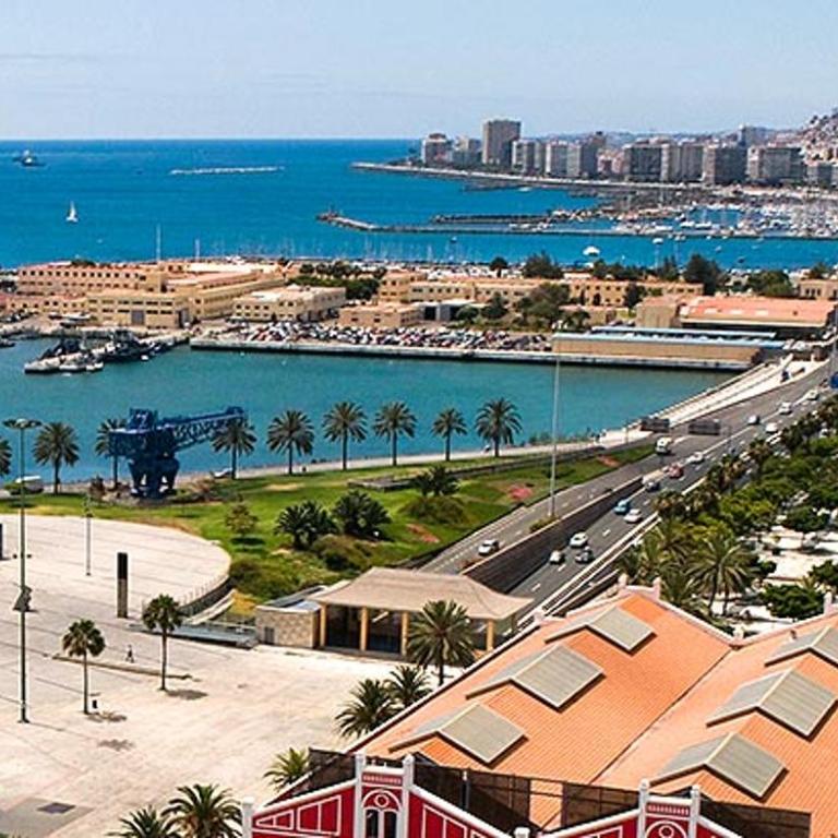 Deluxe Apartment Las Canteras with Wifi - Deluxe Apartment - 11