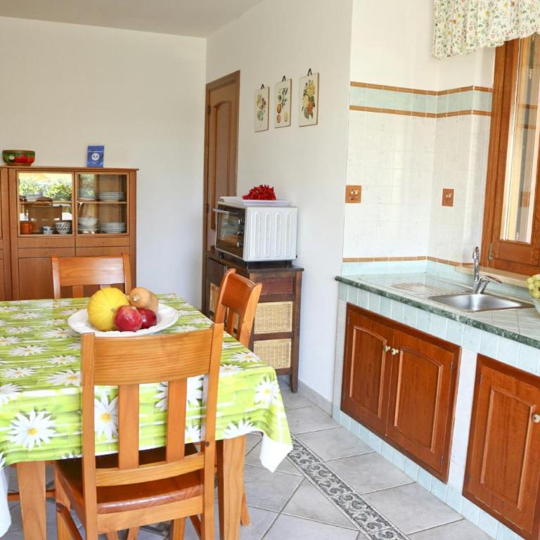 Costa Mediterranea Holiday Homes - Four-Bedroom Vacation Home - 6