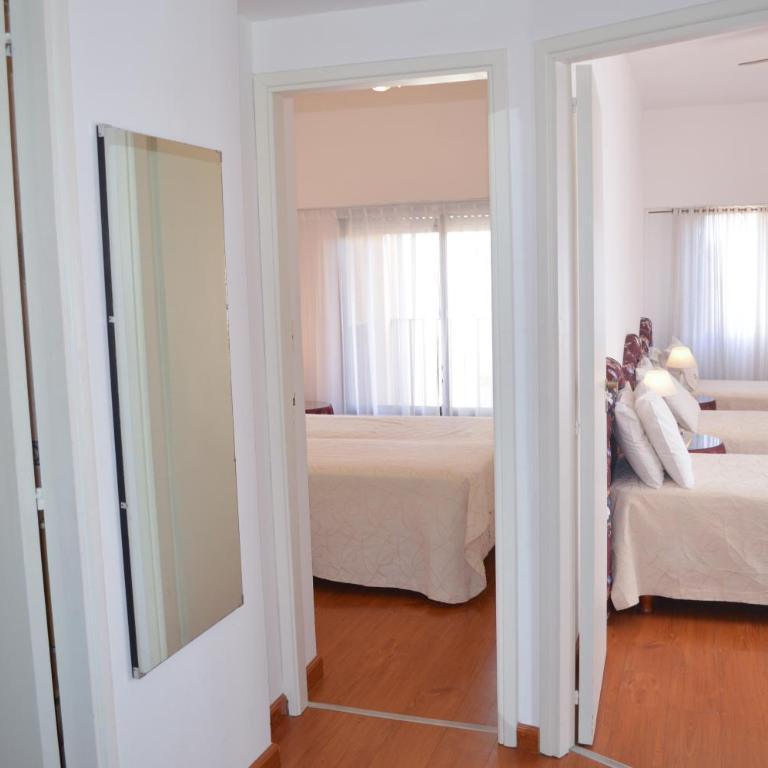 Montecarlo Apartment & Suite - Habitación Familiar (habitaciones comunicadas) - 4