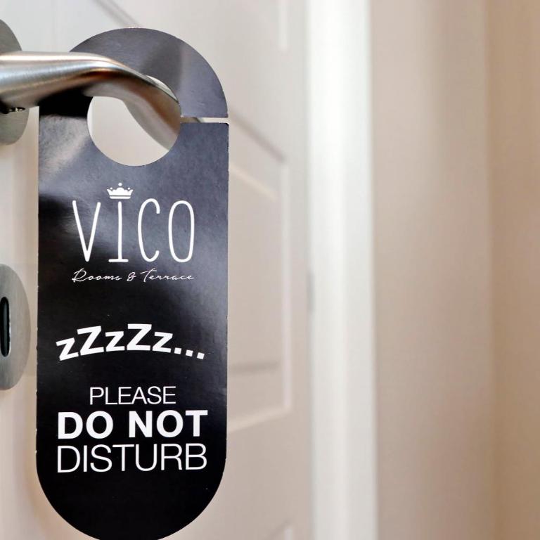 Vico Rooms and Terrace - Family Junior Suite - 11