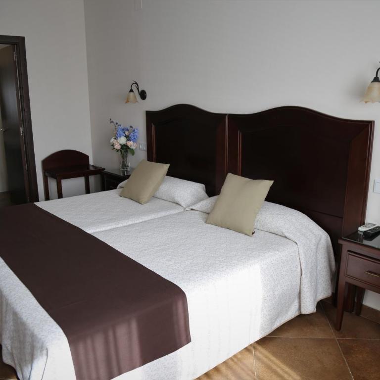 Arcos de Montemar - Habitación Doble con balcón - 1 o 2 camas - 6