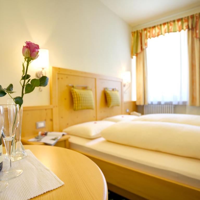 Hotel Castel Latemar - Chambre Familiale - 1