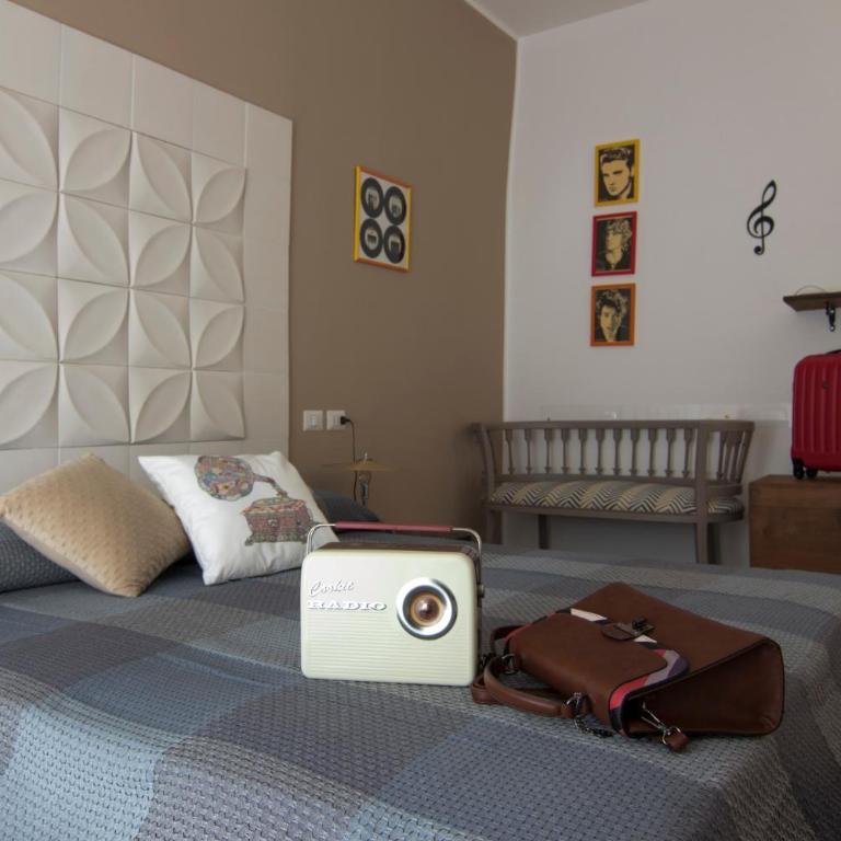 Ad Hoc Rooms - Camera Tripla con Bagno Privato - 1