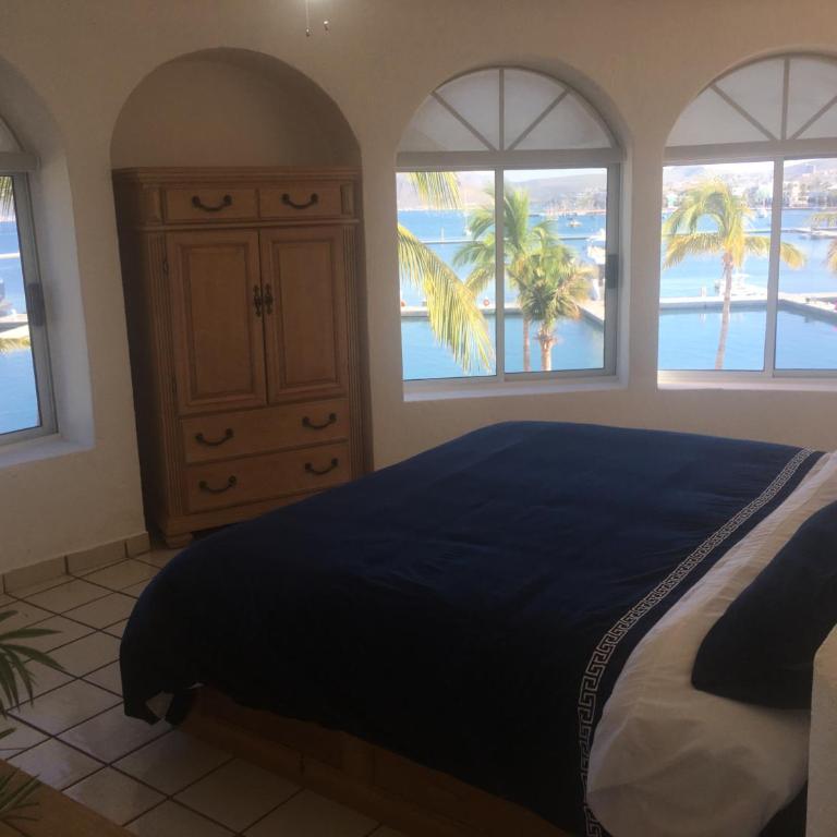 Amazing Vista Coral Condo - Apartment with Sea View - 27