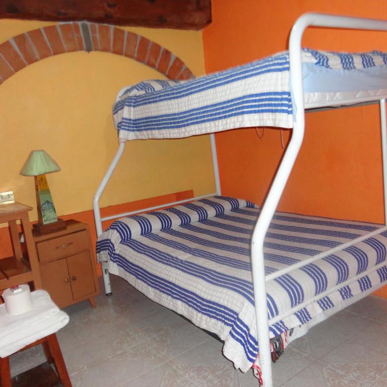 Casa Bertha - Single Bed in Mixed Dormitory Room - 2