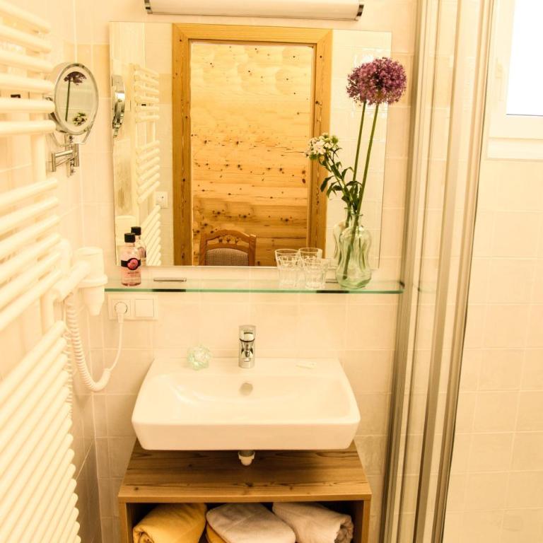 PEOPLE'S Hotel - Doppelzimmer - 9