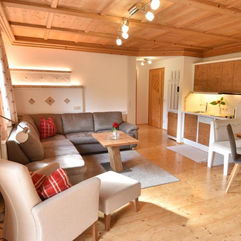Landhaus Trinker - Apartment mit 2 Schlafzimmern und Balkon - 3