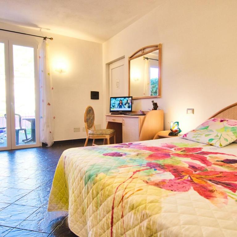 Cinqueterre Residence - Doppel-/Zweibettzimmer mit eigener Terrasse - 4
