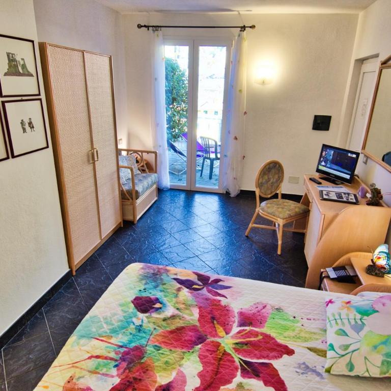 Cinqueterre Residence - Doppel-/Zweibettzimmer mit eigener Terrasse - 6