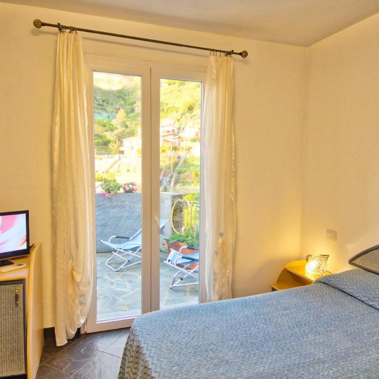 Cinqueterre Residence - Doppel-/Zweibettzimmer mit eigener Terrasse - 10
