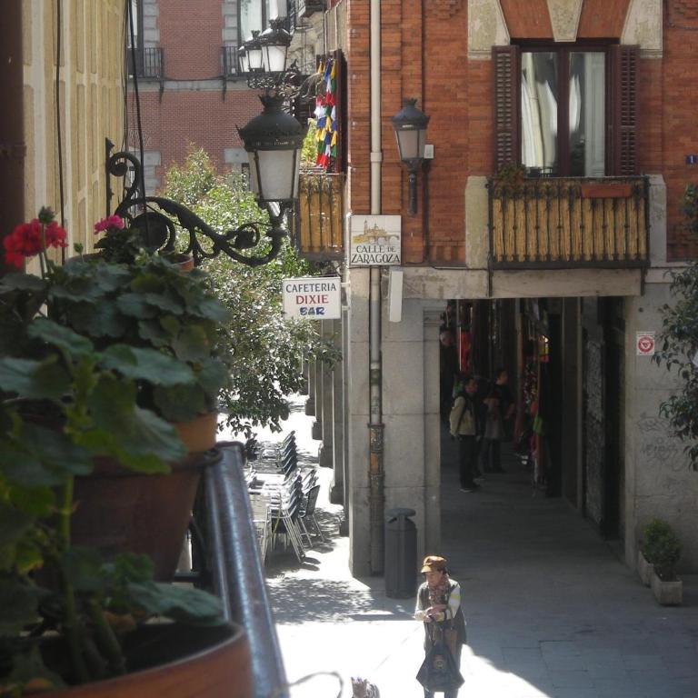 Hostal Comercial - Chambre Double Extérieure - 20