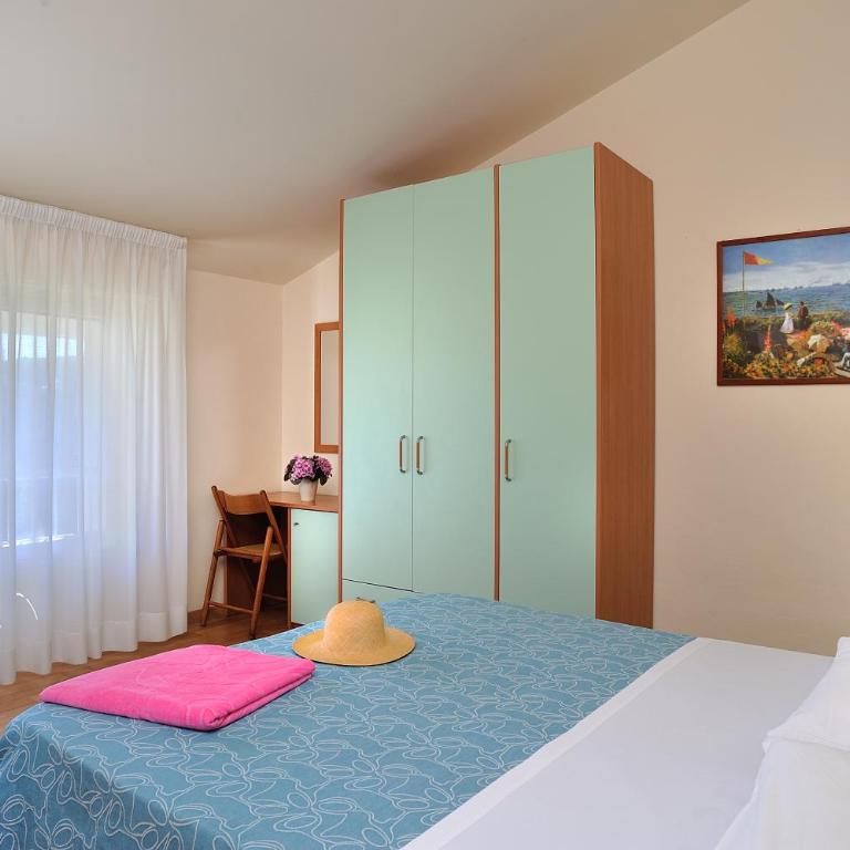 Hotel Capri - Camera Familiare con Vista Mare - 3