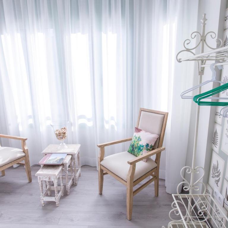 Gr Suites Boutique Alcazaba - Apartamento Deluxe - 11