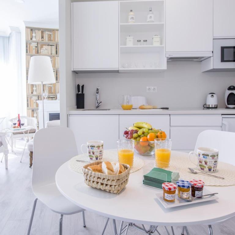 Gr Suites Boutique Alcazaba - Apartamento Deluxe - 26