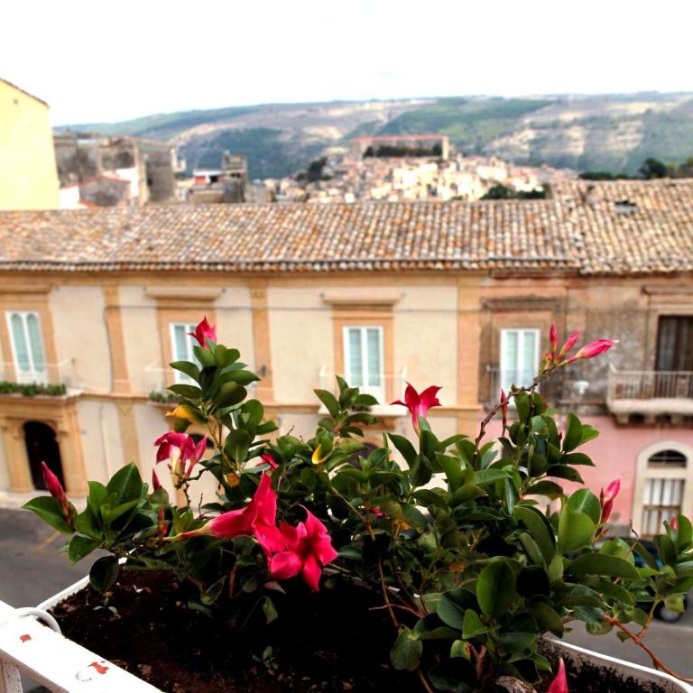 Hotel La Dimora di Piazza Carmine - Camera Matrimoniale Superior - 4