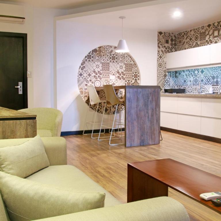 Urban Suites Apart Hotel - Standard Apartment - 25