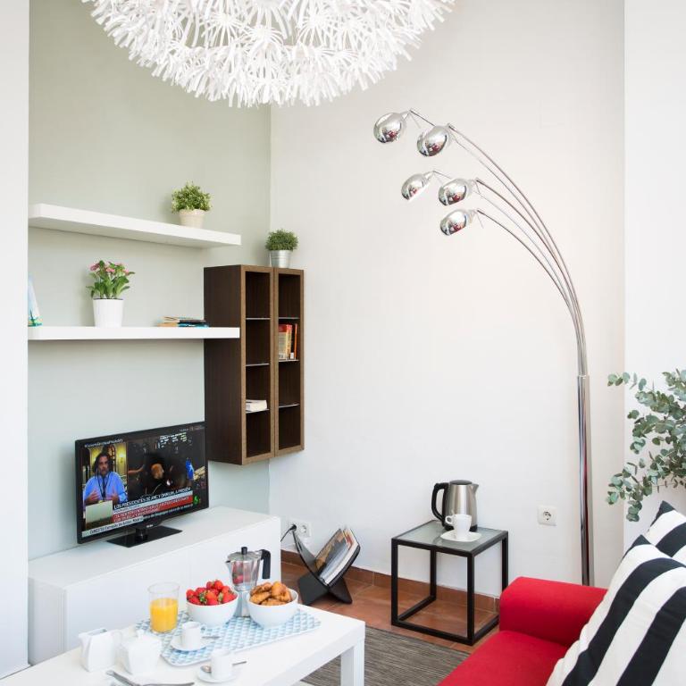 SingularStays Botanico29 - Standard Apartment - 5
