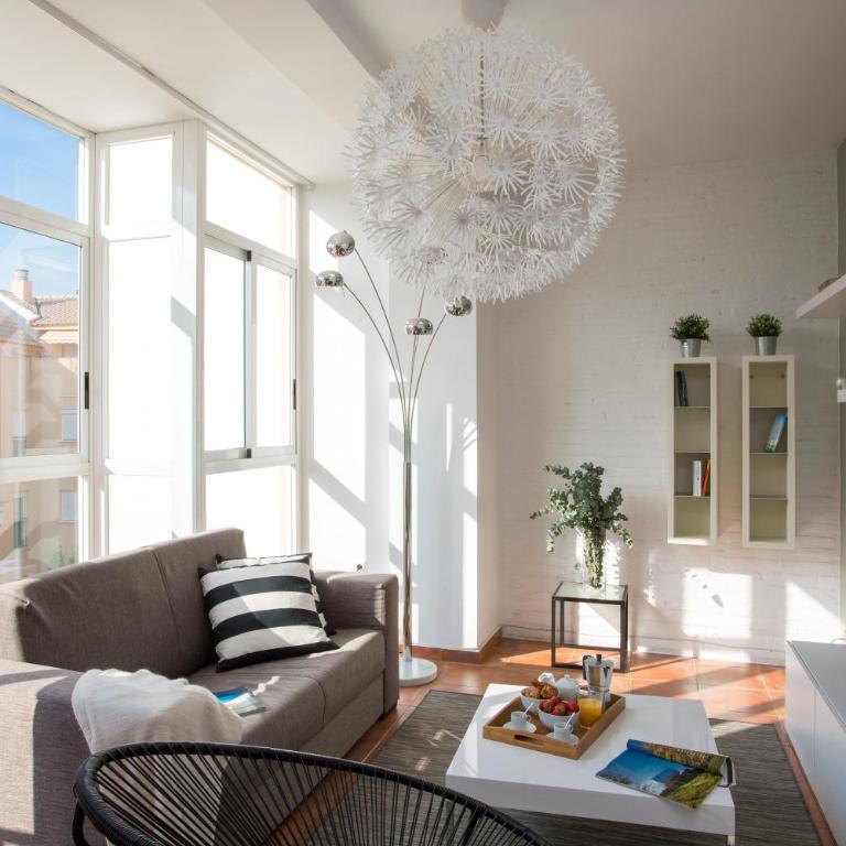 SingularStays Botanico29 - One-Bedroom Apartment with Balcony - 3