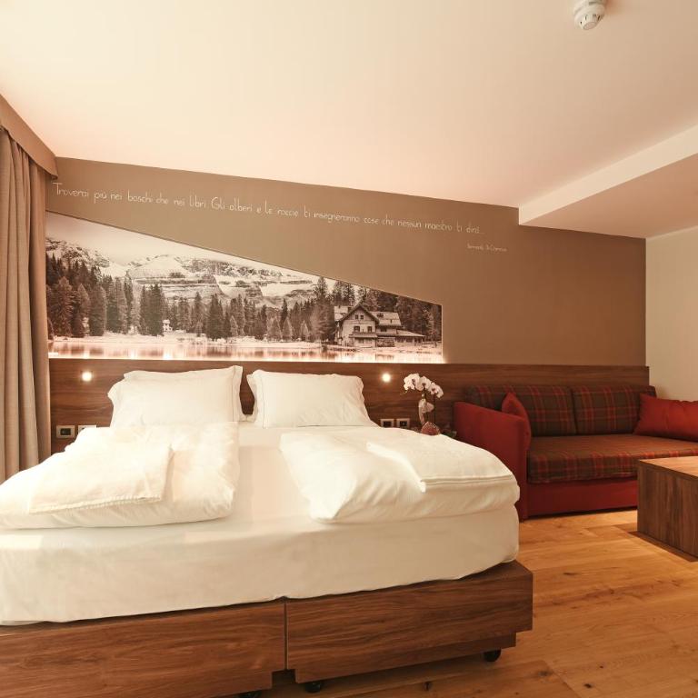 Dolomeet Boutique Hotel - Junior Suite with Balcony - 2