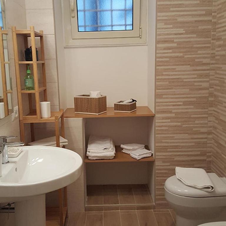 homedieci - Appartamento con 2 Camere da Letto - 16