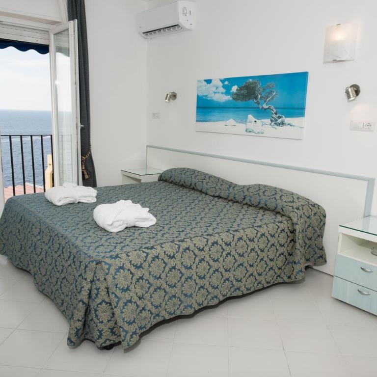 Hotel Weber Ambassador - Camera Matrimoniale con Vista Mare - 1