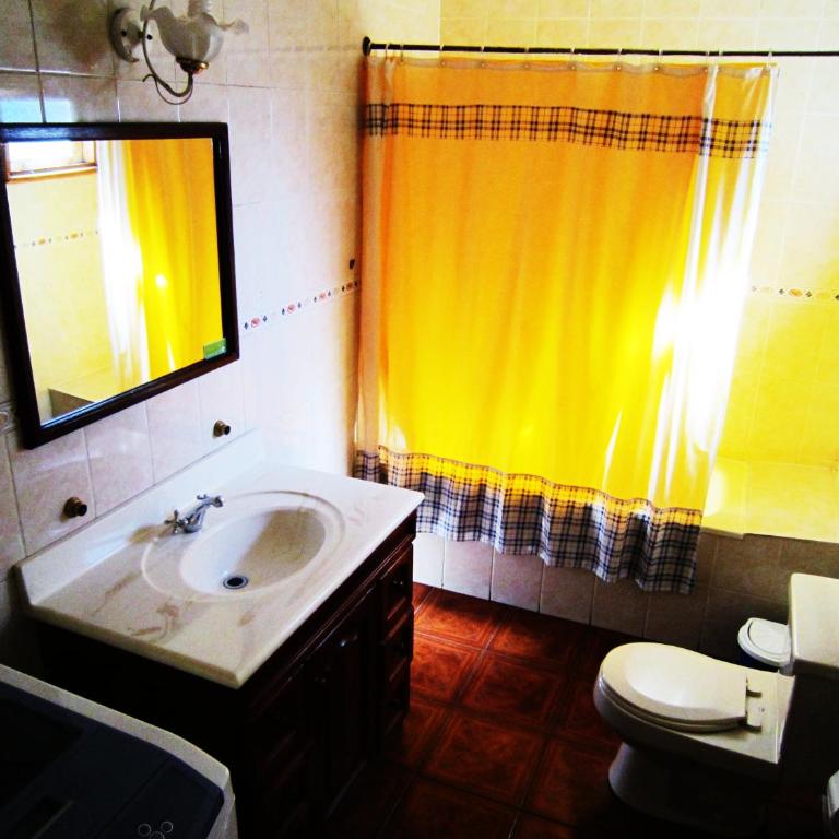 Hostal Torre de Babel - Habitación Doble con baño compartido - 5