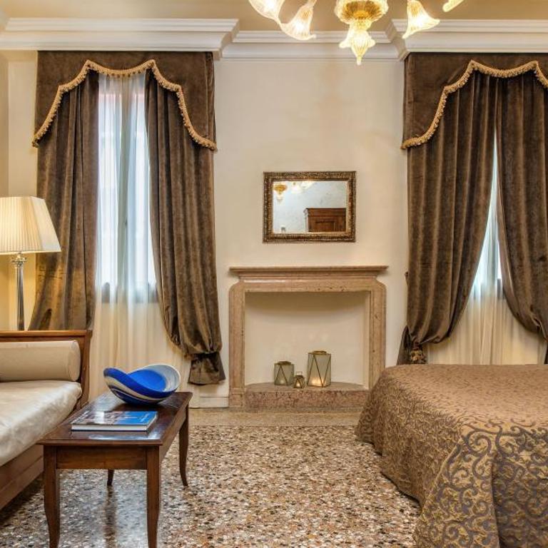 Hotel Dell'Opera - Camera Tripla Comfort - 2