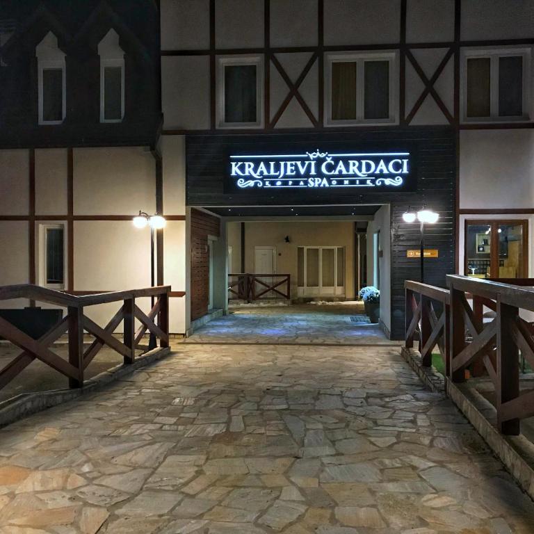 Apartman 33 Kraljevi Čardaci - Studio Apartment - 6