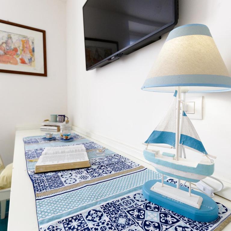 Beach Hotel 14Leoni b&b - Camera Matrimoniale con Vista Mare - 21