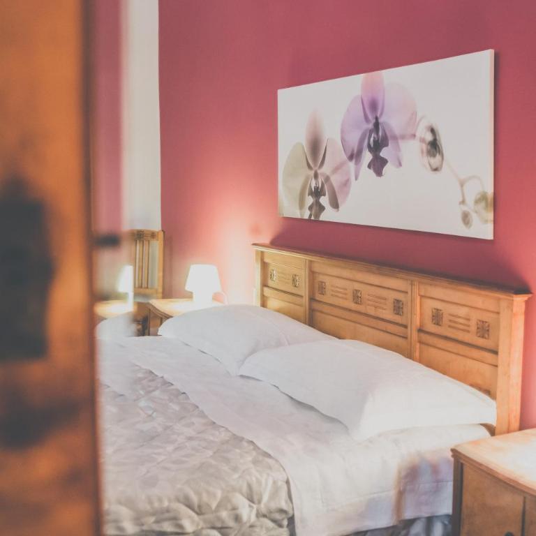 Palazzo Speciale B&B - Double Room with Balcony - 2