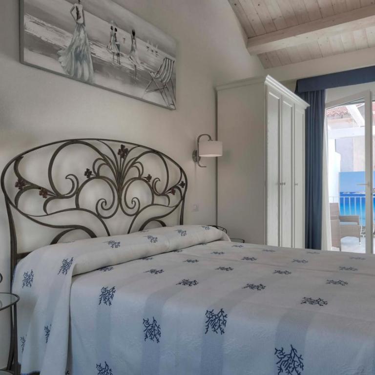 Smart Suite & Apartments - Camera Matrimoniale Superior - 3
