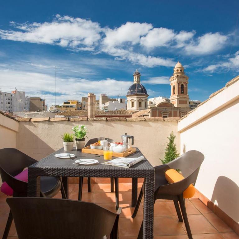SingularStays Botanico29 - Penthouse Apartment - 6