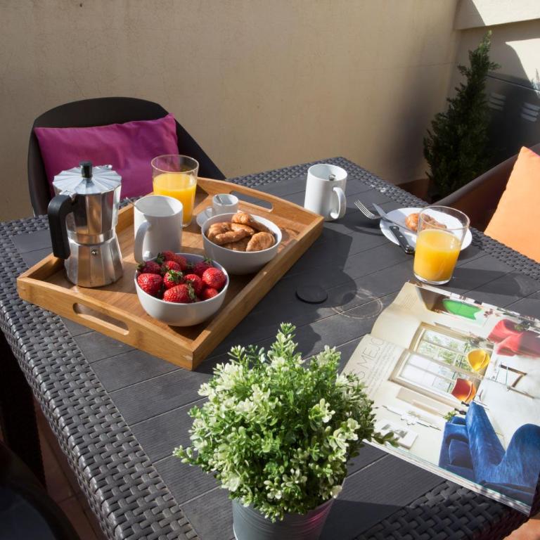 SingularStays Botanico29 - Duplex Apartment - 8