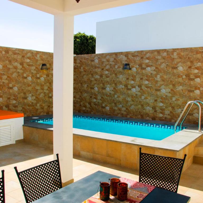 Villa Amanecer - Villa with Private Pool - 3
