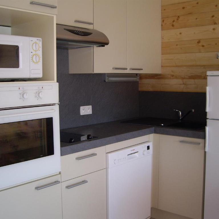 Chalet Amandine - Appartement avec Vue sur la Montagne - 2
