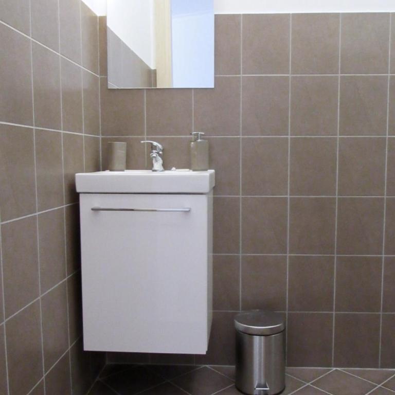 Roema Guest House - Camera Tripla - 6