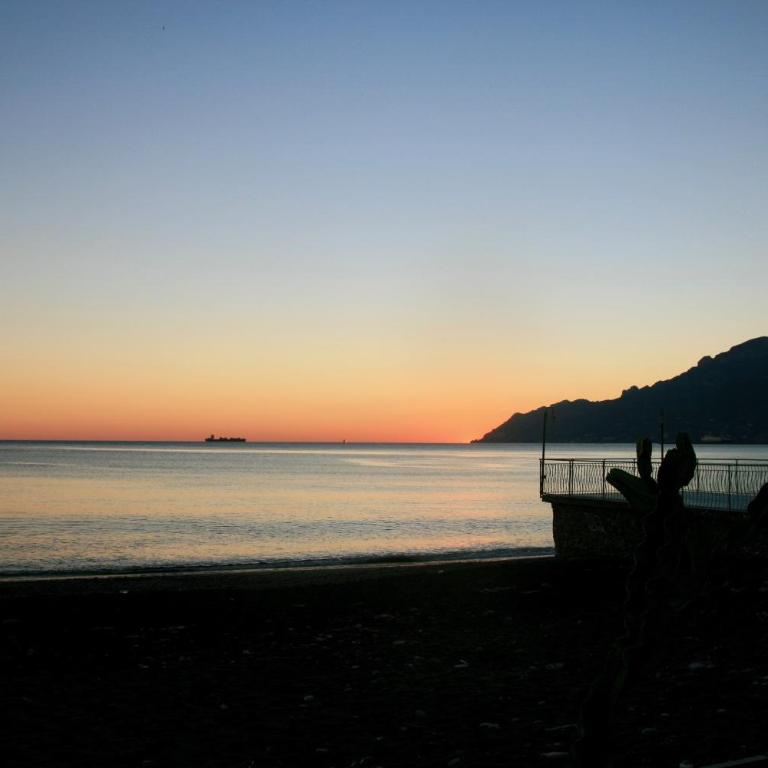 Beach Hotel 14Leoni b&b - Camera Tripla con Bagno Privato - 24