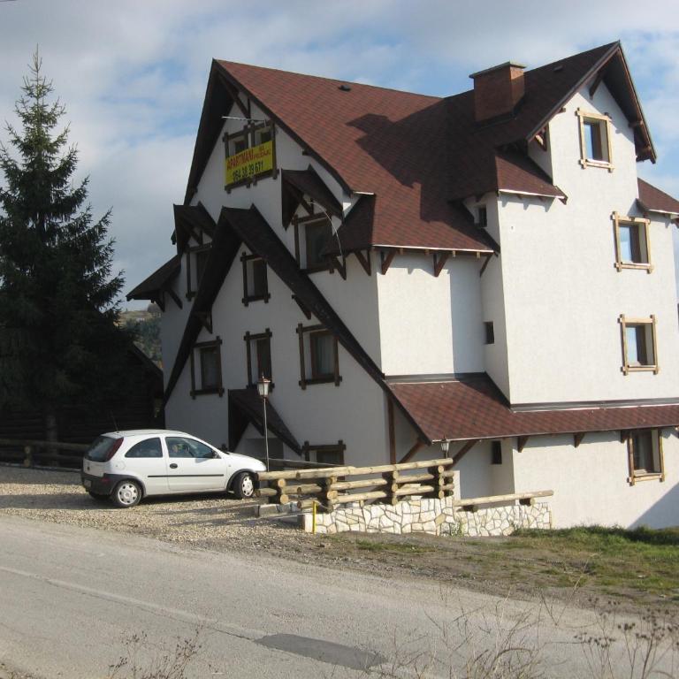 Villa Sofija - One-Bedroom Apartment with Mountain View - 2