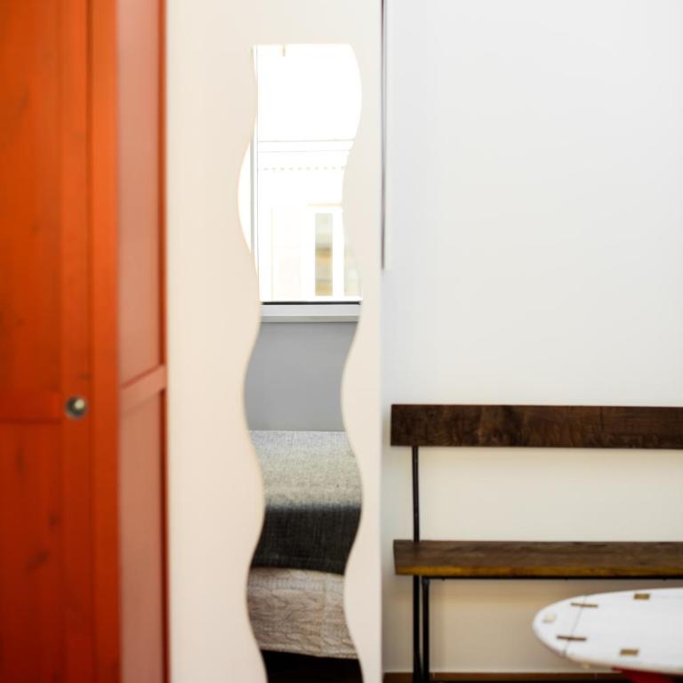 Guest Art Roma - Camera Matrimoniale con Bagno Privato Esterno - 18