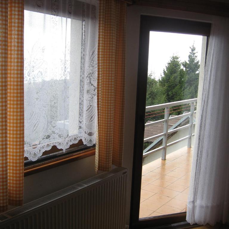 Villa Sofija - One-Bedroom Apartment with Mountain View - 15