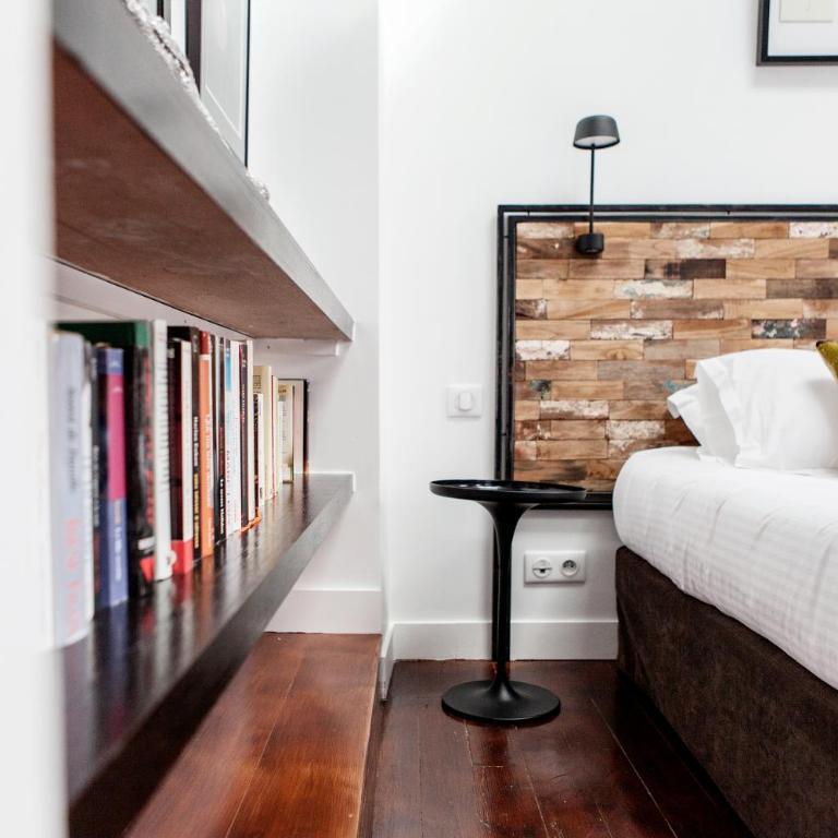 Une Chambre Chez Dupont - Suite - Kergomard - 3