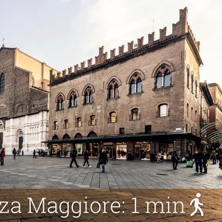 Luxury 65mq under the two towers - Appartamento Deluxe - 31