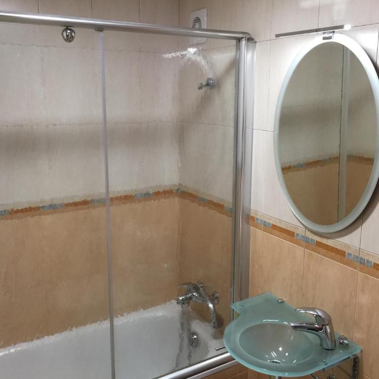 PISO CÉNTRICO DE 100 M2 - Apartamento con balcón - 12