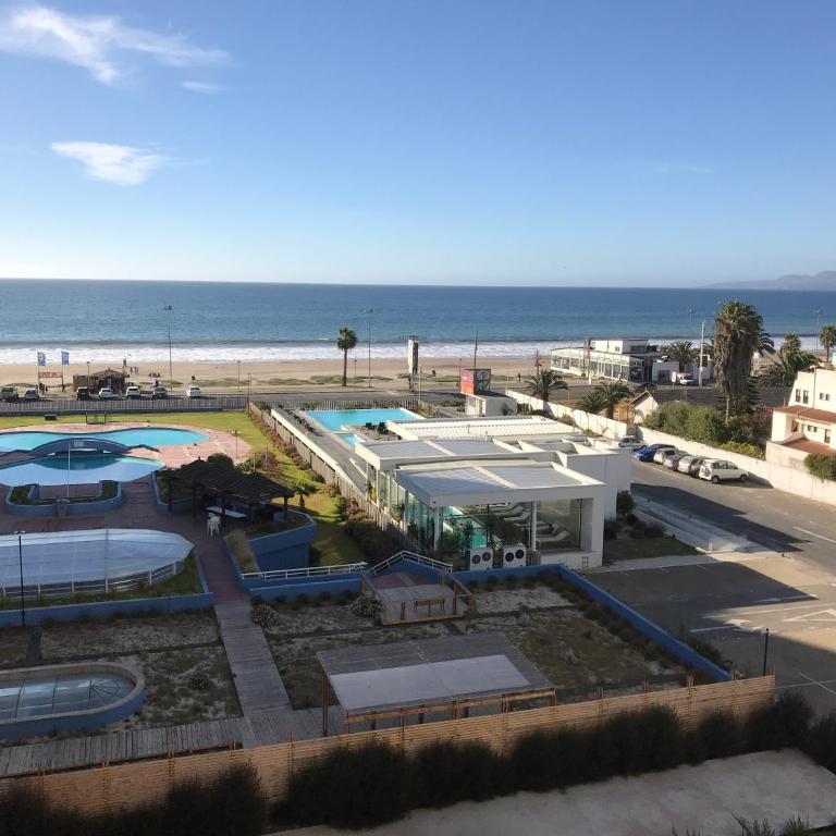 Depto con vista al mar y terraza - One-Bedroom Apartment - 8